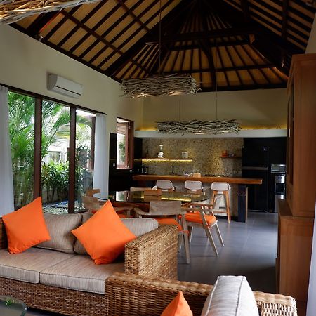 Villa Intan Bali Legian Eksteriør billede