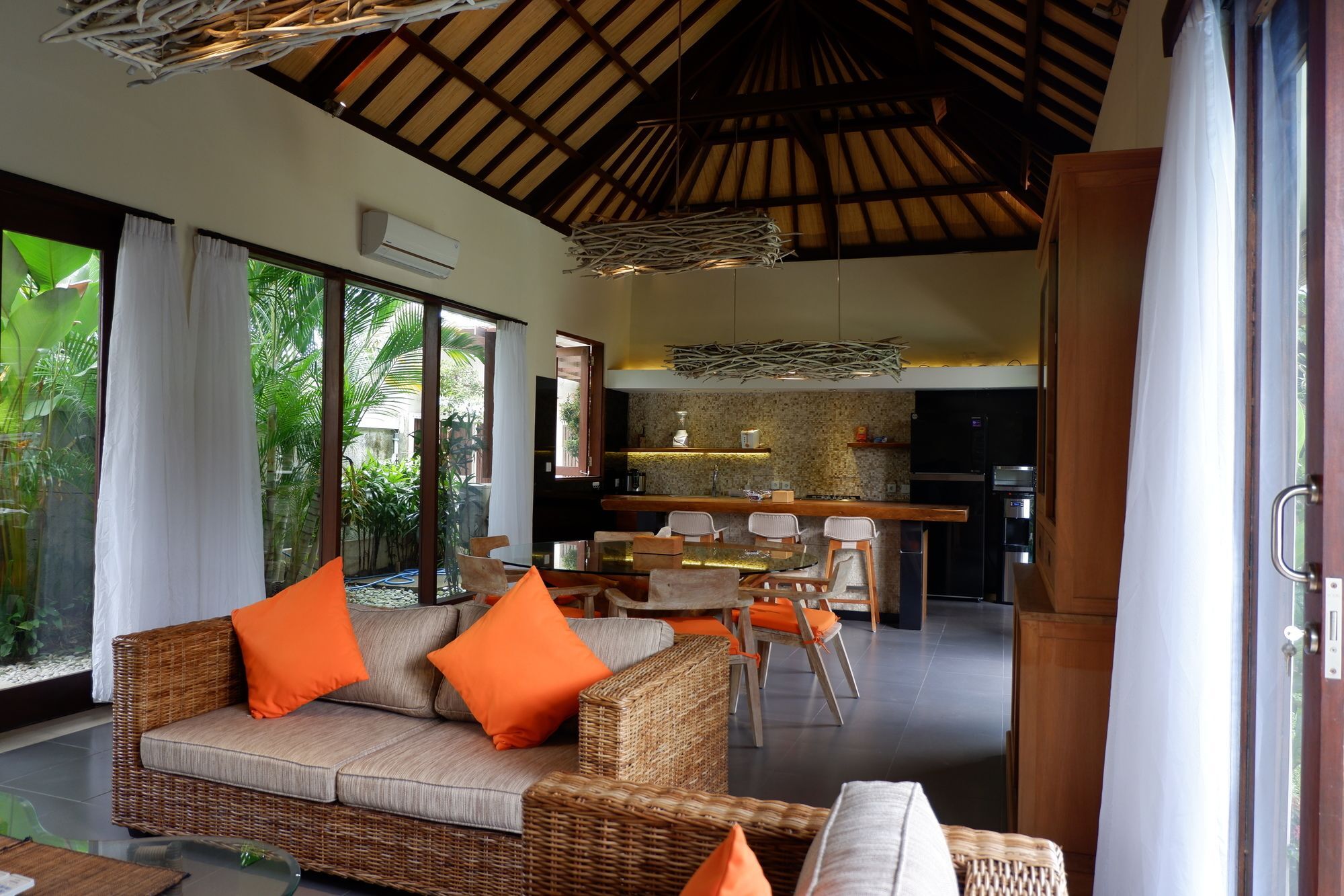 Villa Intan Bali Legian Eksteriør billede