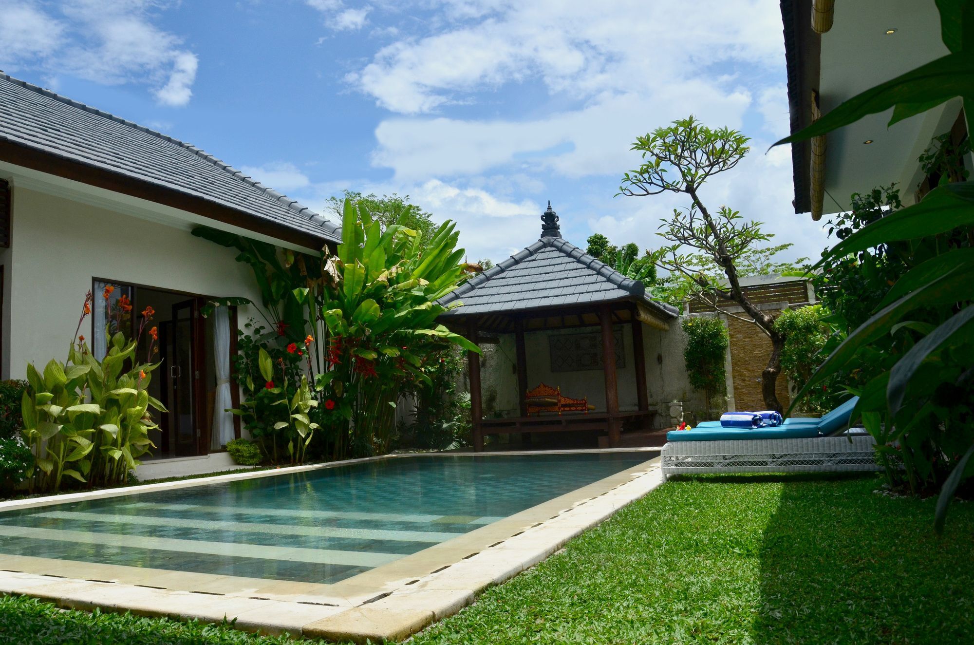 Villa Intan Bali Legian Eksteriør billede